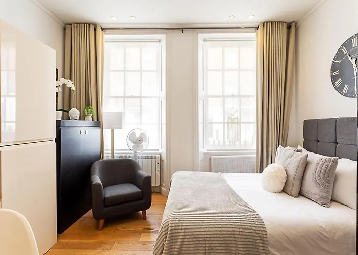 Marylebone Studio Flat